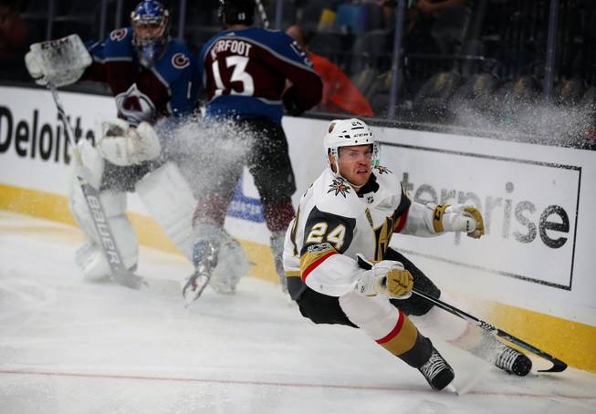 Golden Knights Defeat Avalanche