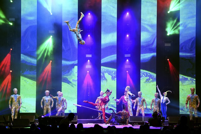 Cast members from Mystere perform during the Vegas Strong Benefit ...
