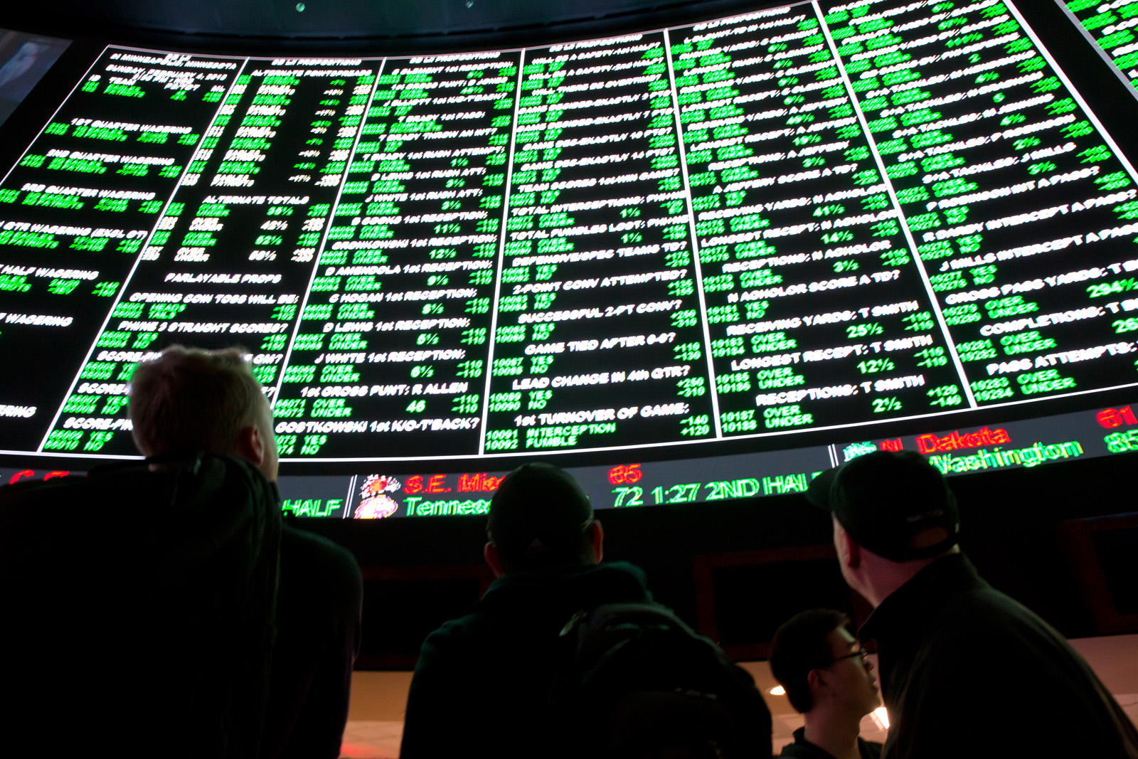 Super Bowl prop bets have $1.2M in play early at Westgate sportsbook