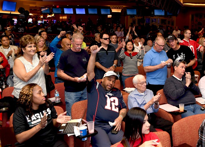 Fans flock to the South Point Hotel & Casino in ...