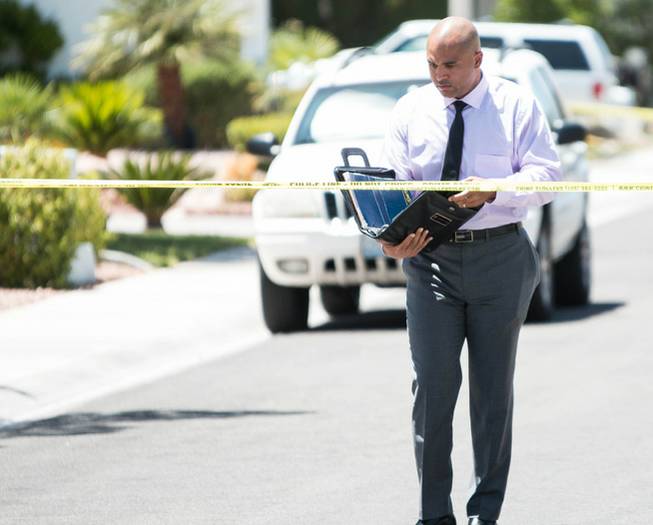 Metro Police Lt. Ray Spencer is pictured outside the scene of a triple shooting in the 9900 block of Barrier Reef Drive on Thursday, May 24, 2018.