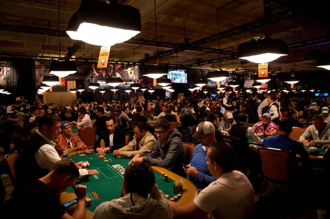 World Series Of Poker Main Event Draws Second Largest Field Of All