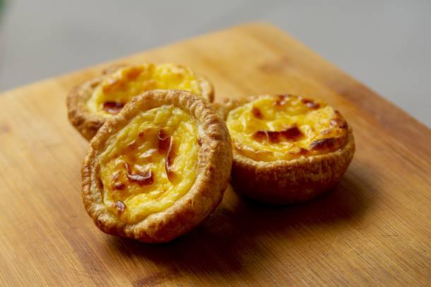 North Premium Outlets shoppers can pick up some Portuguese Egg Tarts at the Pastel De Nata 1881 stand.