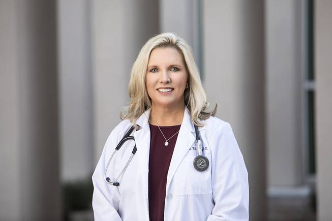 Dr. Tracy Wakefield