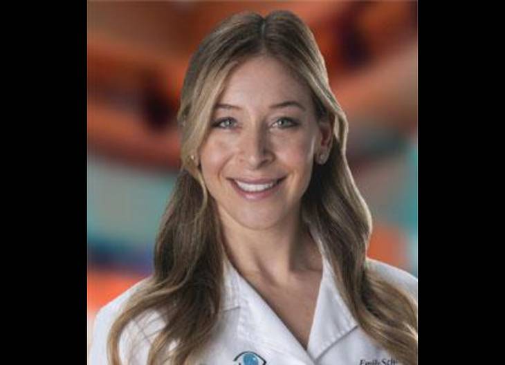 40 Under 40 Dr Emily Schorr Surgeon Shepherd Eye Center Vegas Inc