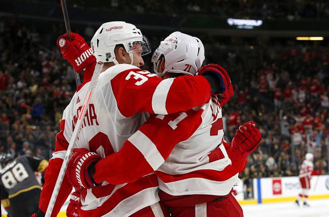 Blog: Golden Knights fall in overtime to Red Wings - Las Vegas Sun News