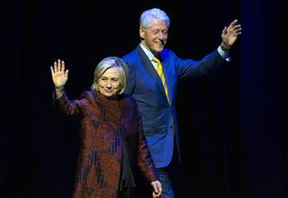 Hillary Rodham Clinton and Bill Clinton arrive for 