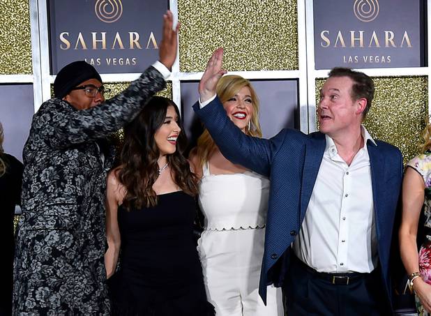 Nick Cannon, right, and SLS Las Vegas owner Alex Meruelo ...