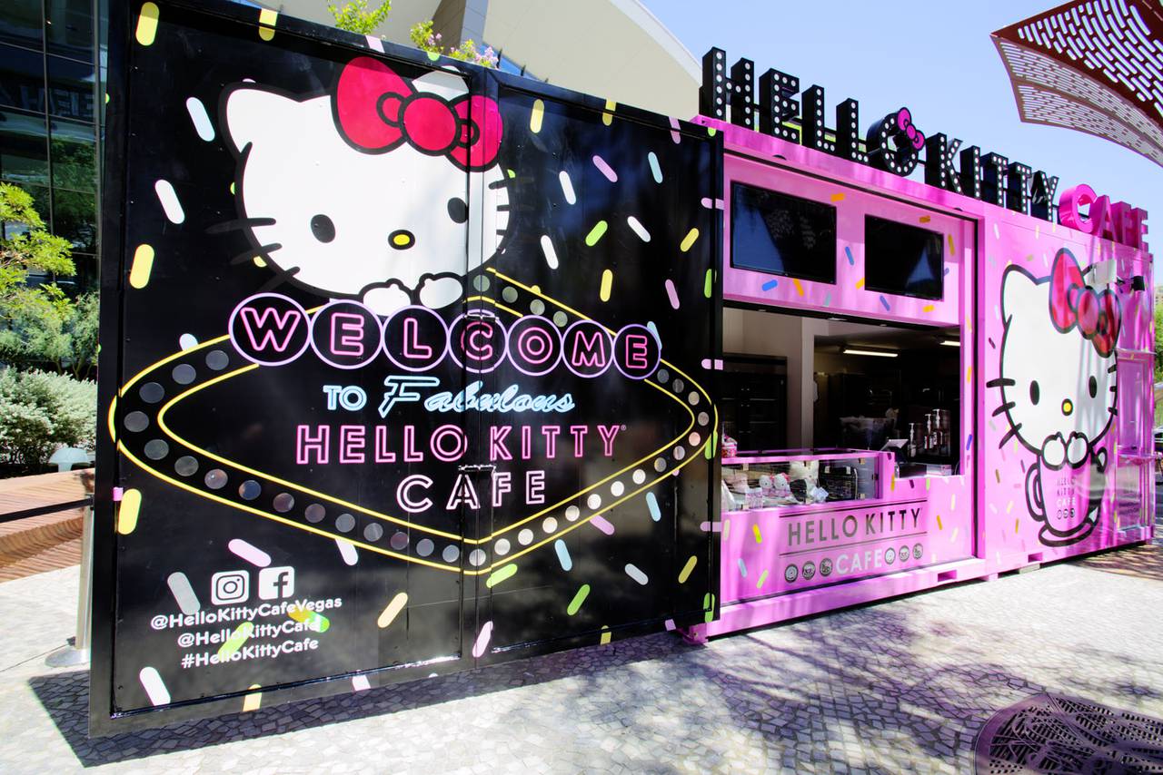 Hello Kitty Cafe in Las Vegas! Oct 2021 
