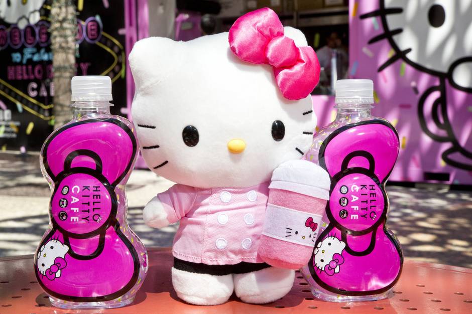Hello Kitty Cafe on X: Hello #LasVegas! 🎀 Celebrate the Grand