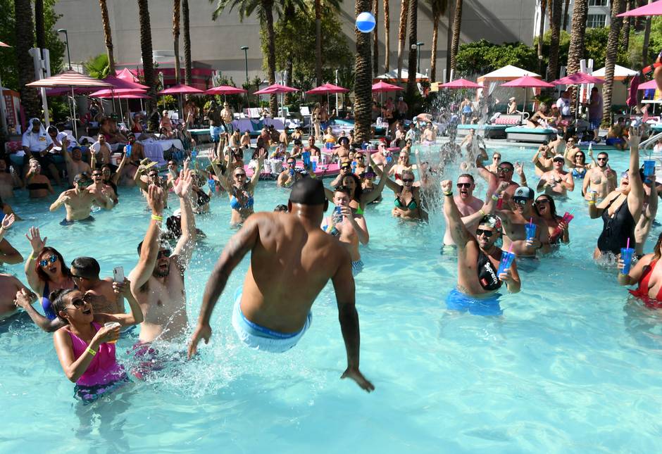 Go Pool at Flamingo Las Vegas - Las Vegas Sun News