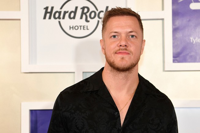 Dan Reynolds from Imagine Dragons appears on the red carpet ...