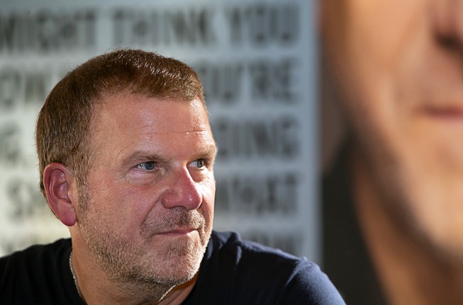 Photograph : Tilman Fertitta Book Signing - Las Vegas Sun News