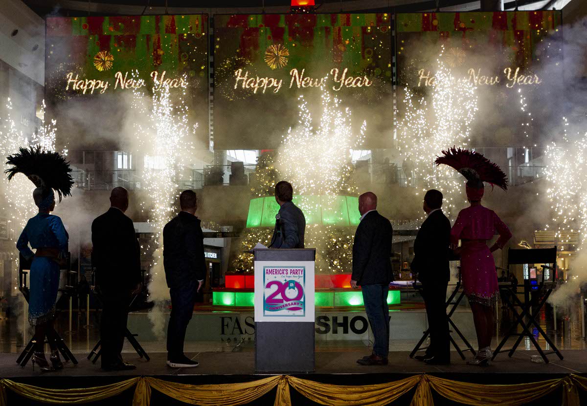New Year's Eve Party in Downtown Las Vegas - Ring in 2020 Vegas Style