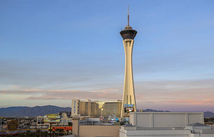 Revolving Dining Room Las Vegas Stratosphere Review