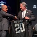 MGM Resorts Announces Founding Partnership With Raiders