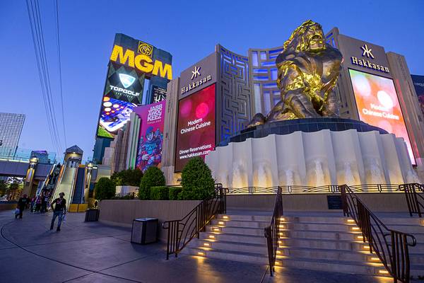 Las Vegas casinos owned by MGM Resorts among 15 OK'd to open at 100%  capacity without social distancing