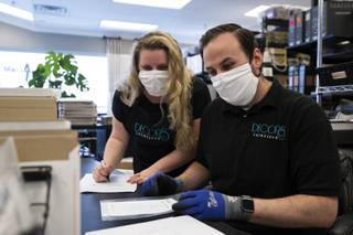 With Business Paused Nlv Interior Designer Shifts To Making Face Masks Las Vegas Sun Newspaper