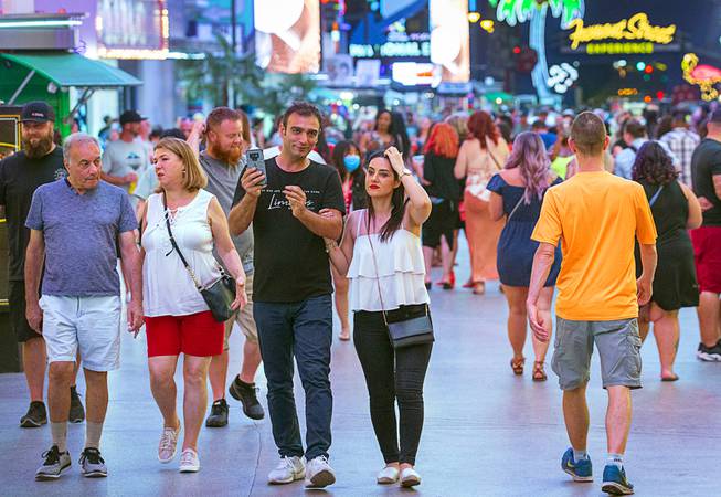 Tourists Return to Fremont Street Experience