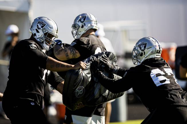 Photograph : Aug. 12: Raiders Training Camp 