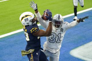 KICKOFF! Raiders (4-3) taking on Chargers (2-5) in SoFi Stadium