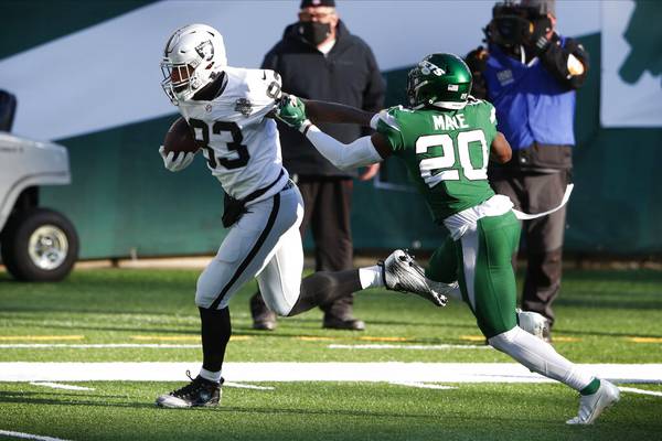 Tight ends Darren Waller, Jason Witten out for history in Raiders' final  game - Las Vegas Sun News