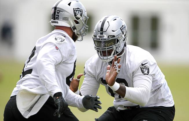 Photograph : Off-Season Raiders Practice 