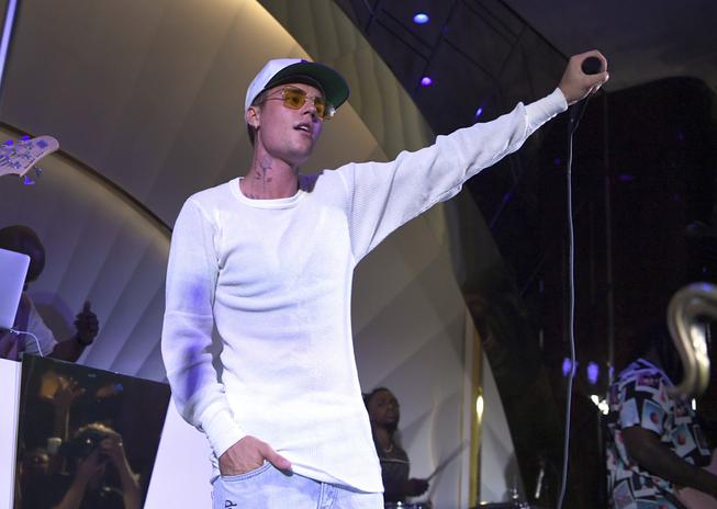 Best Bets: Justin Bieber, Chicago, Luke Bryan and more for your Las