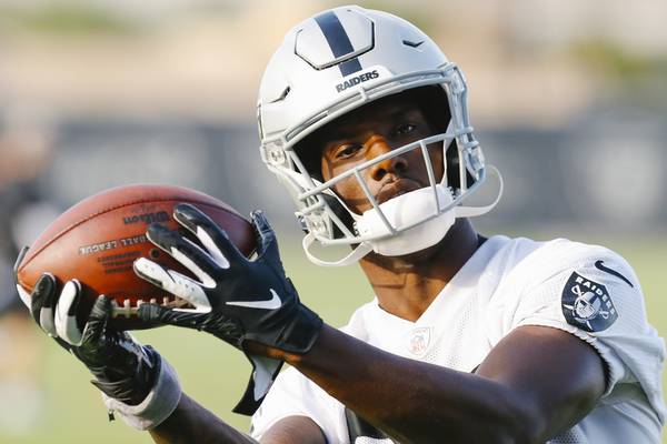 With Waller out of practice, Edwards steps up as Raiders' go-to receiver -  Las Vegas Sun News