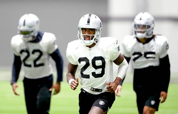 Raiders' Casey Hayward has been terrific and says he can be even