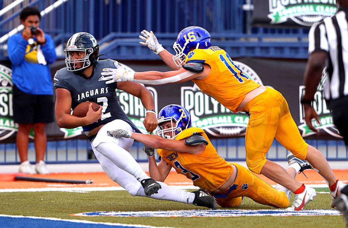 Desert Pines Right At Home In Polynesian Football Classic Win High Desert Pines Right At Home In Polynesian Football Classic Win High
