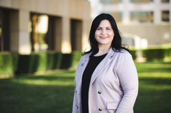 Angelina Scarcelli, President of Commercial Alliance Las Vegas, poses for a photo Monday, Feb. 14, 2022.