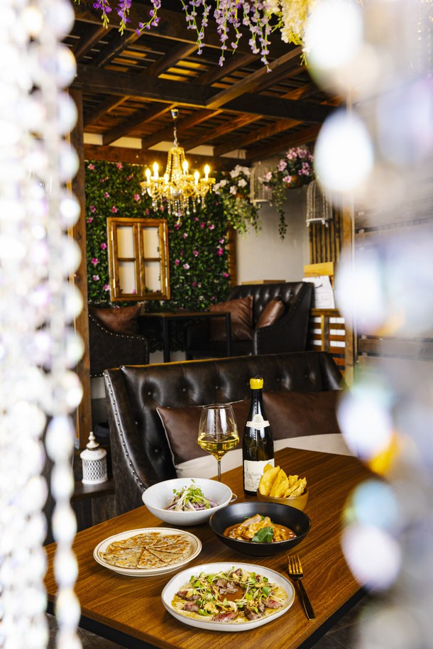 Photograph The Patio Wine Garden Las Vegas Weekly