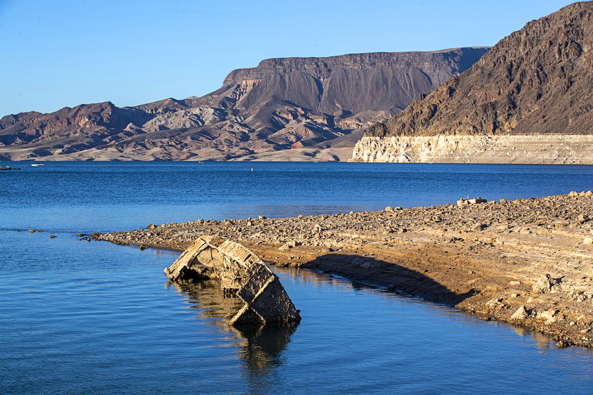 Las Vegas closes out dry April as drought deepens across Nevada