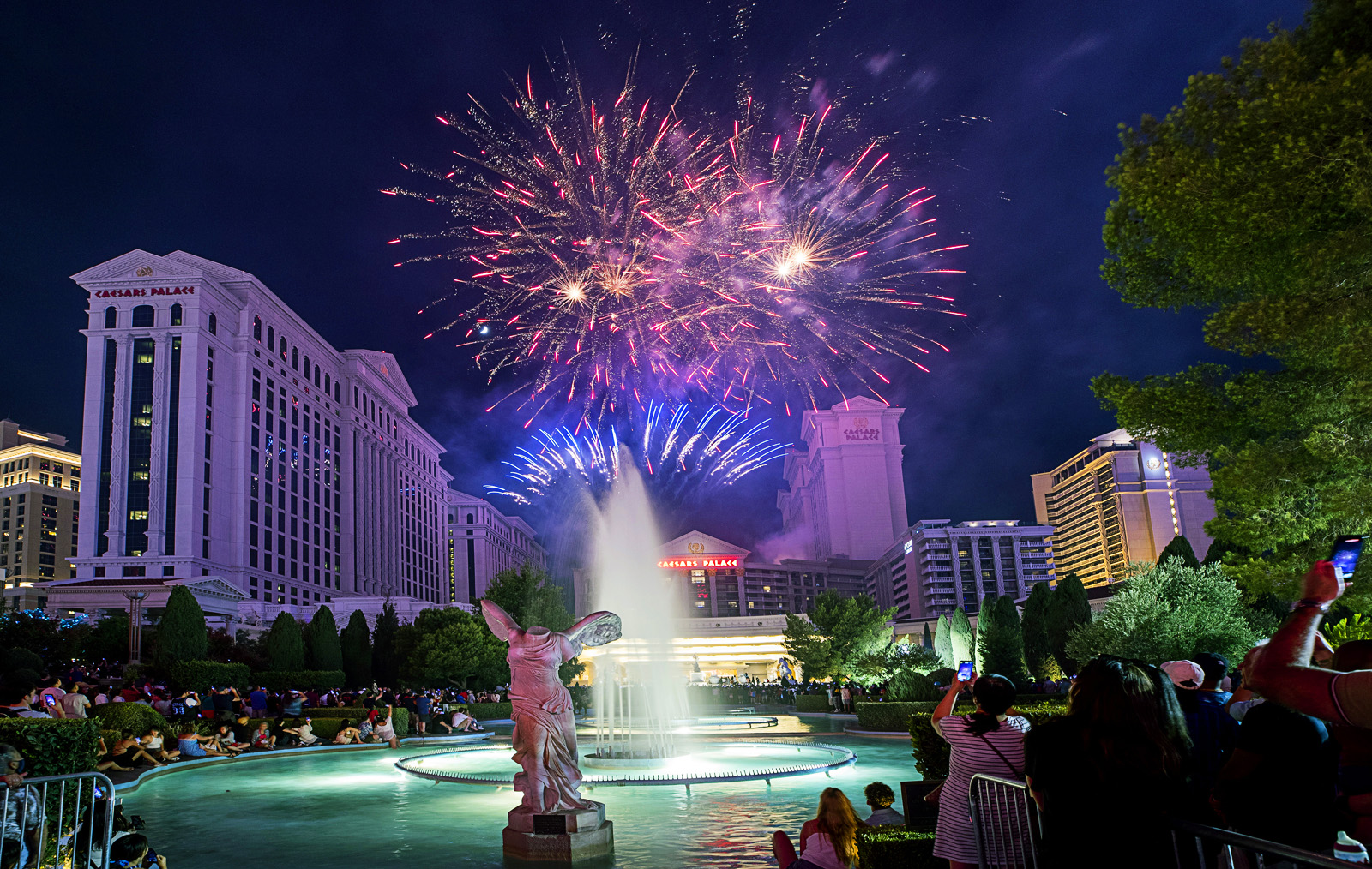 July Fourth Fireworks at Caesars Palace Las Vegas Sun News