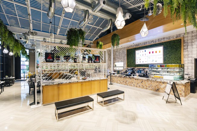 Photograph : Planet 13 Cannabis Consumption Lounge