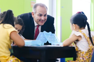 Clark County School District Superintendent Jesus Jara talks with students at Harley A Harmon Elementary School on the first day of school Monday, Aug. 8, 2022.