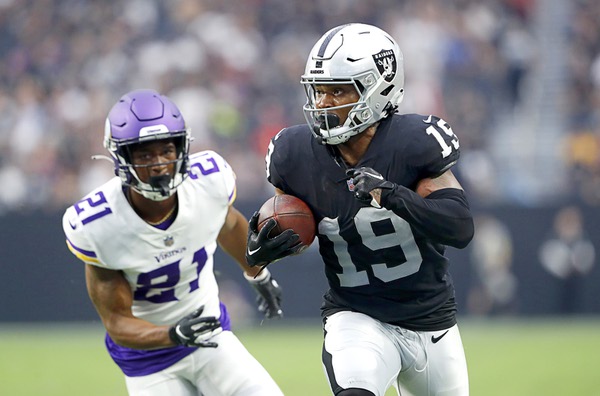 Raiders training camp: Wide receiver Tyron Johnson showing out