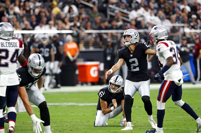 Photograph: Las Vegas Raiders vs. New England Patriots (Preseason) - Las  Vegas Weekly