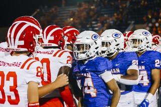 Bishop Gorman wide receiver Jaylon Edmond (14) shakes hands with Mater Dei players after Bishop Gorman is defeated by Mater Dei, 24-21, during a game at Bishop Gorman High School Friday, Aug. 26, 2022.