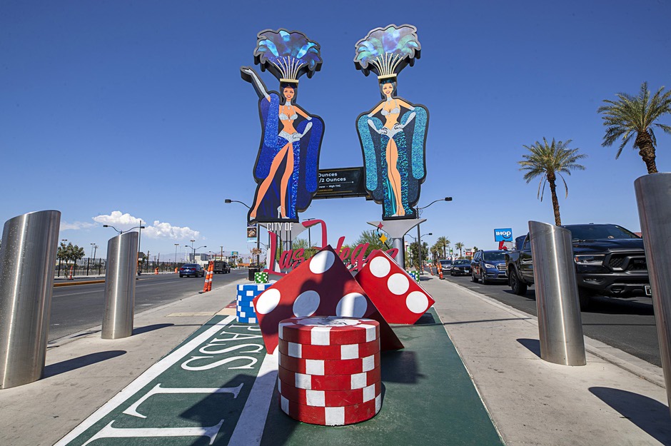 50-foot showgirls on city's gateway to downtown Las Vegas to be lit up  Wednesday
