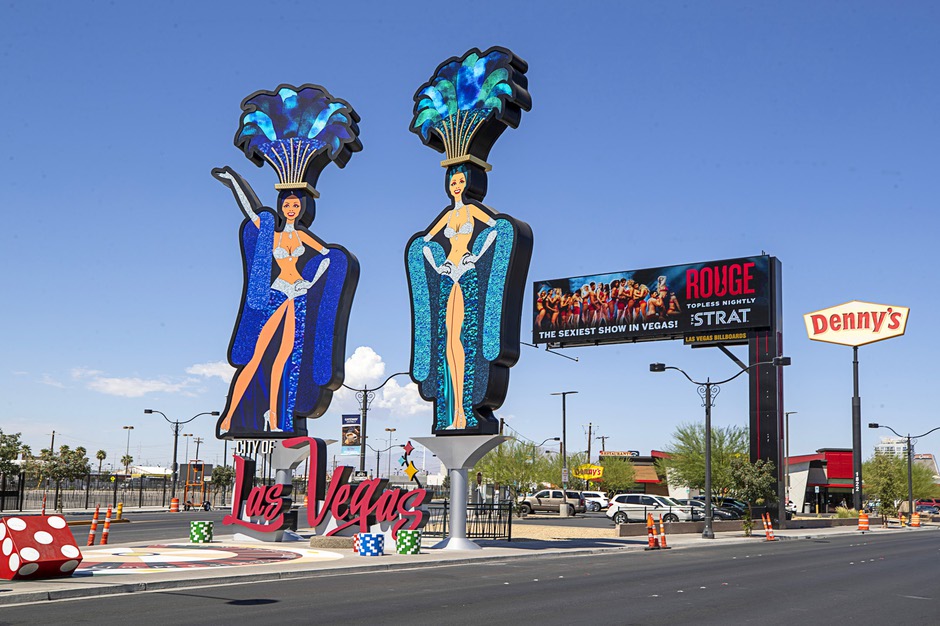 50-Foot-Tall Showgirl Signs - Las Vegas Weekly