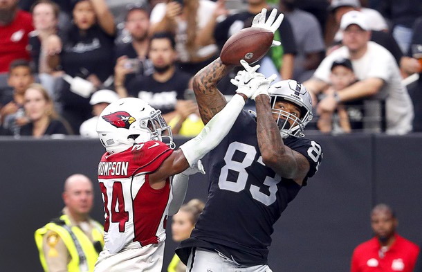 Photograph: Raiders vs Cardinals - Las Vegas Weekly