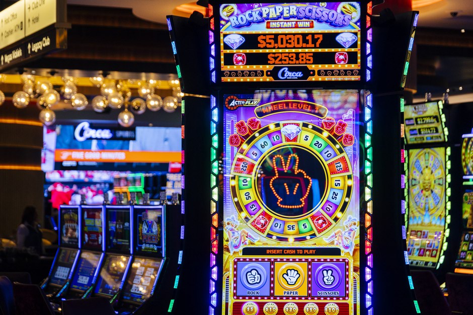 New 'Rock, Paper, Scissors' slot machine debuts at Circa Las Vegas