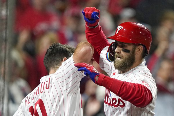 Harper could return to Phillies lineup Tuesday at Dodgers