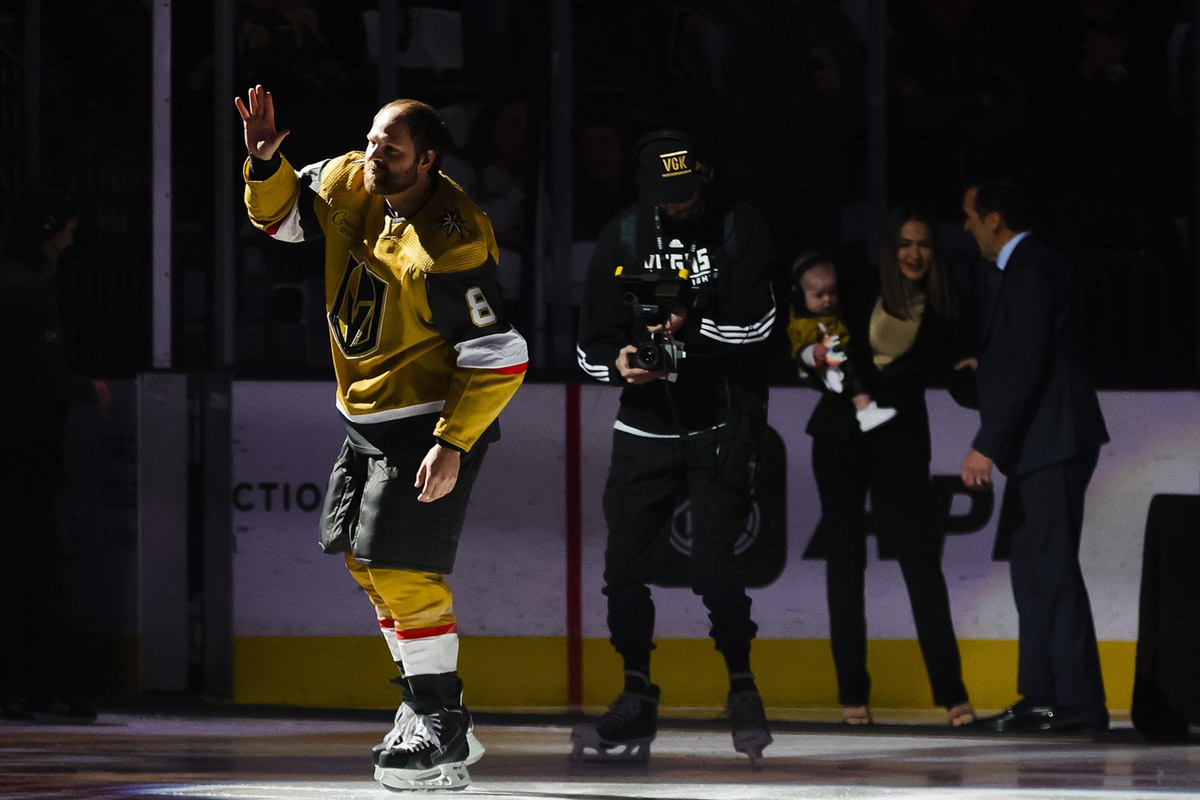 Phil Kessel's Ironman streak hits millennium mark in Golden Knights win