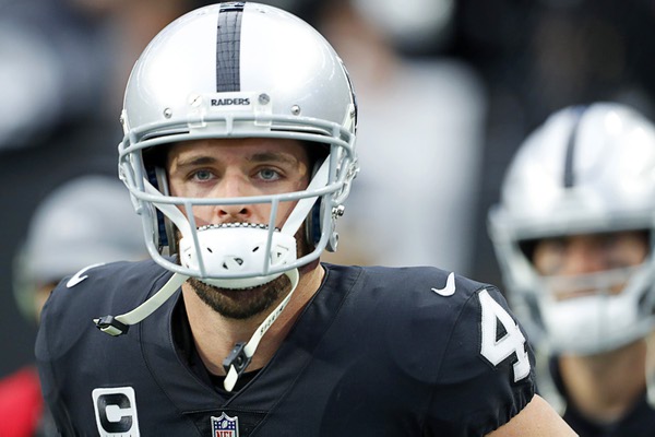Report: Raiders have turned down Derek Carr trade offers
