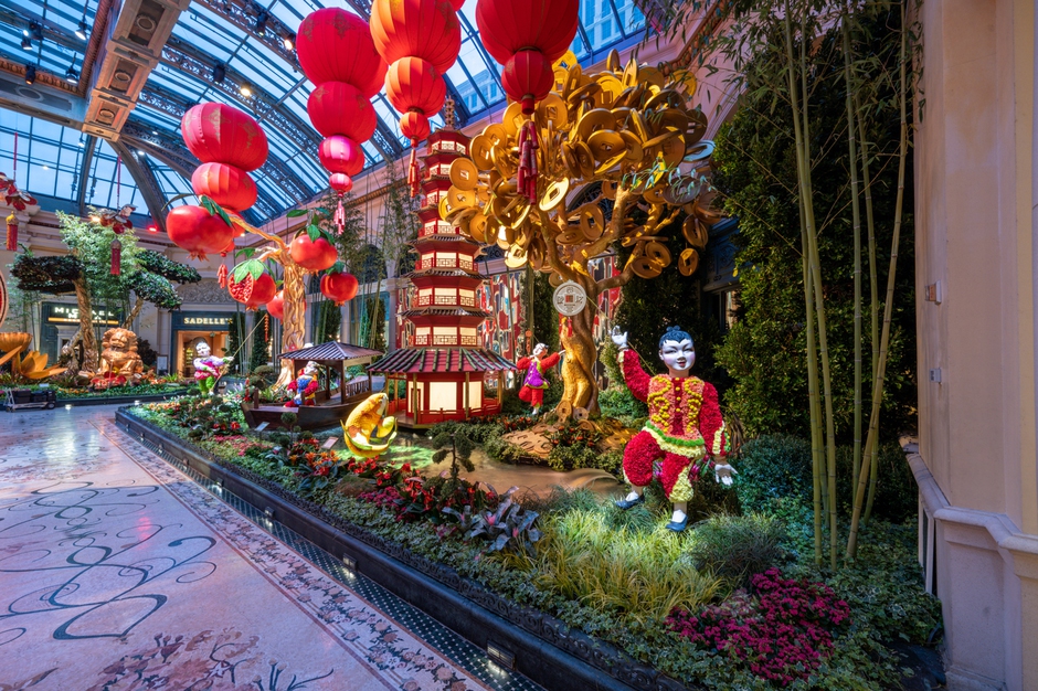 Bellagio Conservatory Chinese (Lunar) New Year Display 2022 – PHOTOS -  VegasChanges
