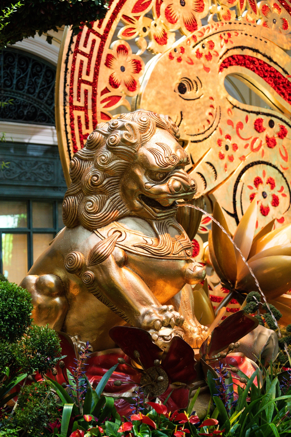 Bellagio Conservatory debuts new Lunar New Year display
