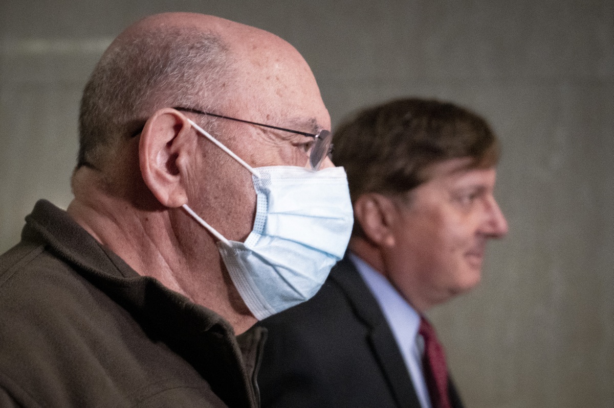 Trump executive Allen Weisselberg gets 5month jail sentence Las